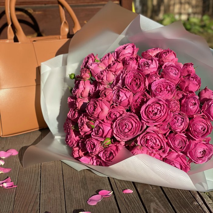Букет Чара с пионовидными розами - фото 3