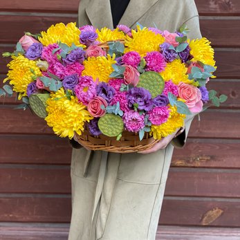 Корзина с цветами Арина - фото 3