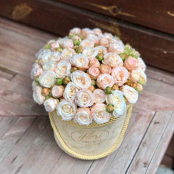 Букет Бомбамтик с пионовидной кустовой розы - фото 1