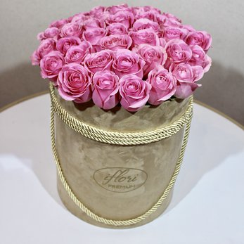 Букет Леди Ди с розами в шляпной коробке - фото 1