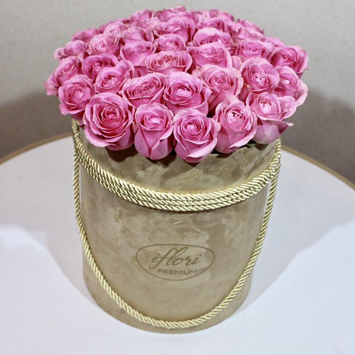 Букет Леди Ди с розами в шляпной коробке - фото 1