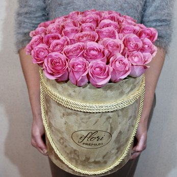 Букет Леди Ди с розами в шляпной коробке - фото 3
