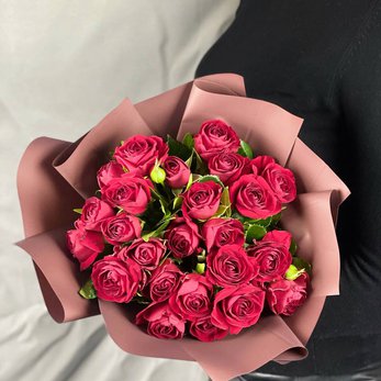 Букет Элин из 9 кустовых роз купить